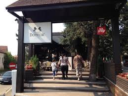 Restaurant casa domneasca pensiunea casa domneasca va asteapta sa sarbatoriti evenimente deosebite d. Foto De Restaurantul Domnesc Curtea De Arges Restaurant Domensc Tripadvisor