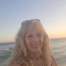 Brandy Spurlock's Instagram, Twitter & Facebook