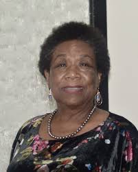 Sandra Bridges's Instagram, Twitter & Facebook