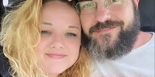 Adam Miracle's Instagram, Twitter & Facebook