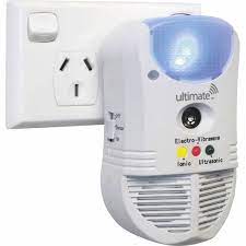 Ultrasonic pest repellers └ weed & pest control └ yard, garden & outdoor living └ home & garden all categories antiques art automotive baby books business & industrial cameras & photo cell phones & accessories clothing, shoes & accessories coins & paper money collectibles. Ultimate 4 In 1 Pest Repeller Ultrasonic And Electromagnetic Household Pest Control Mitre 10