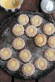 Biscuits Empreintes Au Lemon Curd Biscuits Gateau Algerien Sans Cuisson Recettes De Cuisine
