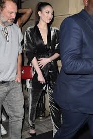 She 1st came to prominence for spending approximately $6 million on her quinceañera, a celebration of a girl's 15th birthday. Fashion Week Paris Die Trends Auf Und Abseits Des Runways Gala De