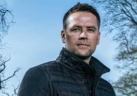 Tipping Point: Lucky Stars" Hal Cruttenden, Tess Daly and Michael Owen (TV  Episode 2020)