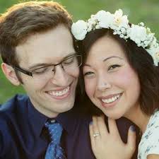 Sarah Simonson and Corey Grabeal's Wedding Registry