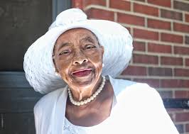 Annie Giles, community activist, dies at 81