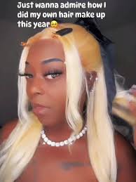 Ebony Irwin🩷🖤 (@ebonyirwin)