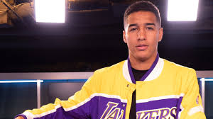 Die neuen kappen für erwachsene und kinder sowie der neue schal ihrer liebslingsmannschaft sind ab sofort unter shop.xamax.ch erhältlich. Wettbewerb Gewinne Ein Handsigniertes Trikot Von Xamax Mittelfeldmotor Charles Pickel