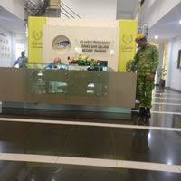 Sila jelaskan cukai tanah anda sebelum 1 jun bagi mengelakan denda, pembayaran cukai tanah boleh di buat di kaunter pejabat tanah daerah atau pejabat tanah di negeri terengganu yang berdekatan anda. Pejabat Pengarah Tanah Dan Galian Pahang Office