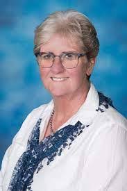 Cecilia Lochner's Instagram, Twitter & Facebook