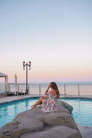 Volcano tour guide gets really caught! Our Weekend Babymoon In Victoria Canada To Vogue Or Bust