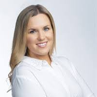 Denise Hellmann's Instagram, Twitter & Facebook