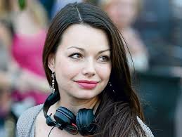 Don francis & cosma shiva hagen feat. Cosma Shiva Hagen 38 Rechnet Auf Facebook Ab Mopo De