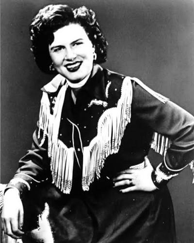 THE GRAMMYS DIDN'T JUST OVERLOOK PATSY CLINE. THEY NEVER EVEN SAID HER NAME ONCE WHILE SHE WAS ALIVE. Zero nominations. Not a single one. She recorded " Crazy," "I Fall to Pieces," and "