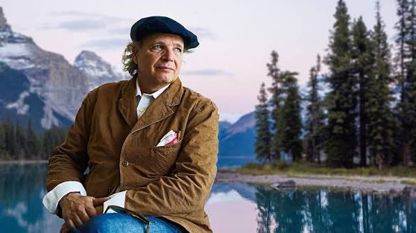 Es la primera vez que el chef y autor Francis Mallmann abre las puertas en su propia isla en la Patagonia para una aventura culinaria de once días. Por ✍️ Mauricio Runno