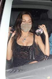 The song, which talks about the bittersweet excitement of finally getting her license but not being able to enjoy the moment because of her breakup. Olivia Rodrigo Style Clothes Outfits And Fashion Celebmafia