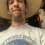 Aaron Akens's Instagram, Twitter & Facebook