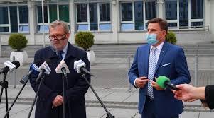 W dzisiejszym artykule postaram się przybliżyć wam ten temat. Nauka Hybrydowa Koszalininfo
