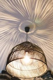 Denn das ist die maßeinheit für die. Boho Style Tolle Decken Lampen Fur Dein Zuhause Lampen Dunkle Innenraume Schlafzimmer Lampe