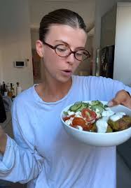 Katie Jamison Make This Chicken with Me