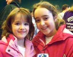 Volunteers Walk to Raise Awareness of Teen Dating Violence