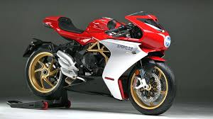 Mv agusta's reparto corse range is designed for a unique clientele: Mv Agusta Superveloce 800 Tourenfahrer