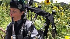 How bagpipes arrived in scotland is somewhat of a mystery. Flower Of Scotland Bagpipe Slowairsunday Youtube