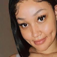 Darla Dee's Instagram, Twitter & Facebook