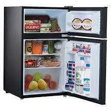 Whirlpool 3 1 Cu Ft Mini Refrigerator Black Wh31bke Mini Refrigerator Mini Fridge With Freezer Refrigerator