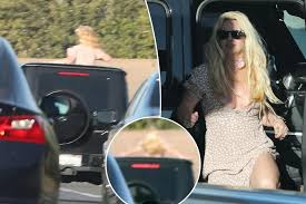 Britney Spears puts on a wild show in LA traffic — months after DUI arrest