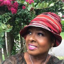 Lisa McFadden I Vintage Inspired Millinery & Travel Hats