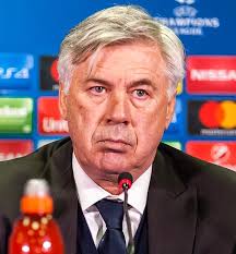 Prima succedeva di tutto. C'era una crema urticante, la Sifcamina. Te la  spalmavi nelle mani e quando c'era un calcio d'angolo la strofinavi negli  occhi dell'avversario, che per 10 minuti non vedeva