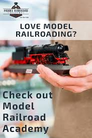 Model Railroad Academy Online Model Railroad Videos Model Trains Model Train Sets Model Train Table