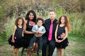 Beautiful Interracial Family Portrait Love Wmbw Bwwm Black Woman White Man Interracial Family Dating Black Women