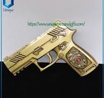 Pistolas de réplica de diseño personalizado de aleación de ...