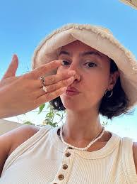 Zoe Pritchard's Instagram, Twitter & Facebook