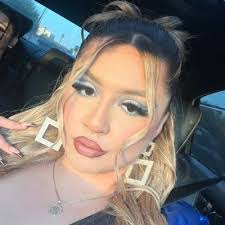 Mindy Purcell's Instagram, Twitter & Facebook