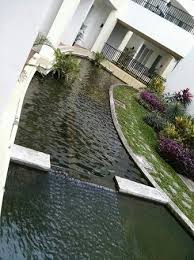 Kolam Ikan Depan Kamar Lantai Dasar Picture Of Hotel Santika Bangka Pangkal Pinang Tripadvisor