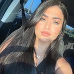 Tracy Azar's Instagram, Twitter & Facebook