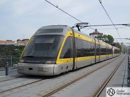 Jun 16, 2021 · a ligação entre as zonas da boavista e do campo alegre, no porto, a santo ovídio, em gaia, prevê ainda a construção de uma ponte sobre o rio douro, cujo concurso de ideias foi lançado em 16 de março. Metro De Oporto Lineas Horarios Precios Y Zonas