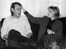 Dopo alice de andré, che ha commentato il trattamento riservato alla sorella francesca de andrè al grande fratello 2019, interviene un altro membro della famiglia, dori ghezzi. Fabrizio De Andre E Dori Ghezzi Tutto Sul Loro Sequestro