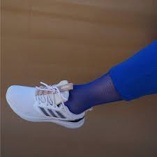 ΔΙΧΤΥ Sports - Τα γυναικεία running παπούτσια ENERGYFALCON X της #adidas σε  λευκό χρώμα, προσφέρουν τη στήριξη και τη σταθερότητα που χρειάζεσαι για να  φτάνεις τους στόχους σου. Η μαλακή ενδιάμεση σόλα