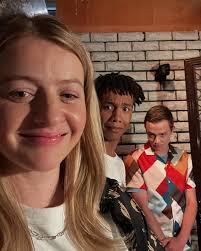 Hey wonderful people, can I have a greeting from all of you 👋