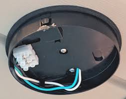 The ring floodlight camera can only be powered using a hardwired connection into an electrical box. Momentum Aria Led Floodlight With Wifi Camera Review The Gadgeteer