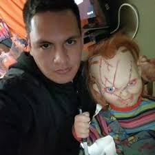 Luis Gibbons Ripas (@LuisRipas)