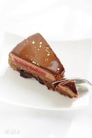Entremets Chocolat Framboises Et Poivron A Quatre Mains Un Dejeuner De Soleil Recette Gateau Recette Recettes Sucrees