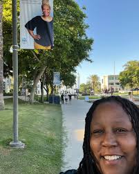 Get you some work friends who are as proud of your accomplishments as you  are. @writtenbystace and Yolanda Buggs are those kinds of friends (along  with Stacee Comage Watts), and I'm so