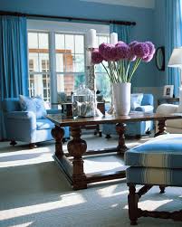 Scott Sanders Llc On Instagram Fresh Flowers Bring New Life And Energy Into Any Space Classic Home Designs Scottsandersllc In 2020 Blue Rooms Home New Life