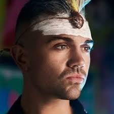 Stream Isaac Muller music