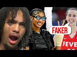 CAITLIN CLARK HAD HER SPOOKED!? Jay Smalls Reacts To Did Caitlin Clark Make  Angel Reese Quit?